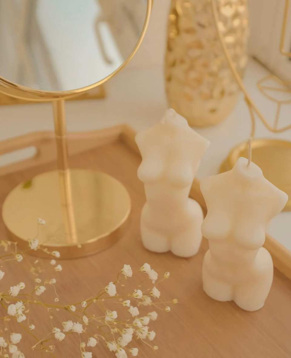 🕯️ Aromas que decoran: cómo elegir la esencia perfecta para tu casa